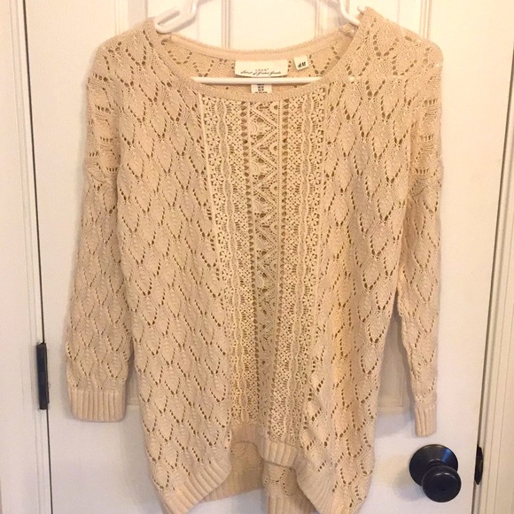 H&M Sweaters - H & M knit sweater
